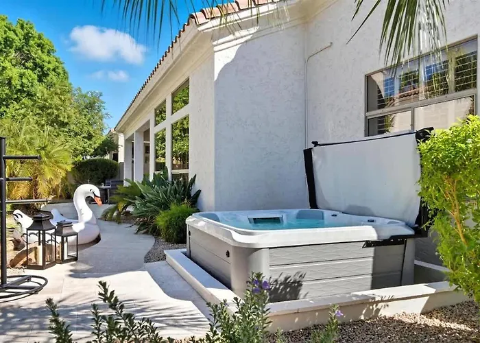 Sol - Pool & Hot Tub - Mins To Tpc Scottsdale Holiday home *